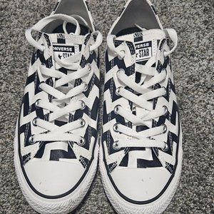 Converse Chuck Taylor All Star - Black and White Chevron - Women's 9